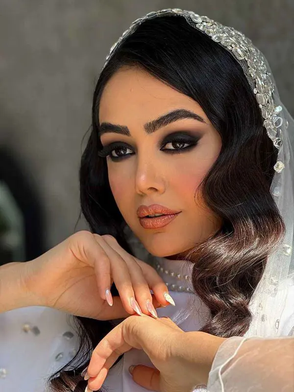 اصلاح صورت و ابرو 7